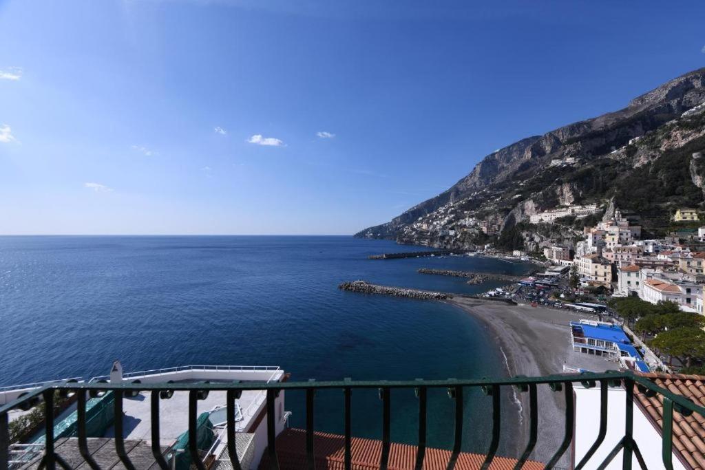 Appartamenti Amalfi Vista Mare المظهر الخارجي الصورة